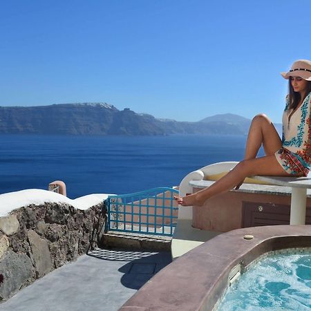Santorini Paradise Cave Houses Oia  Exterior photo